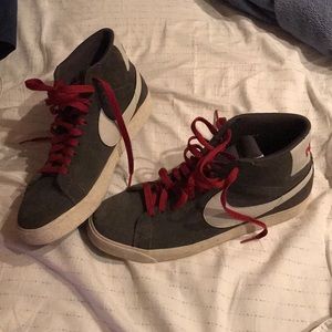 Nike SB suede hightop sneakers